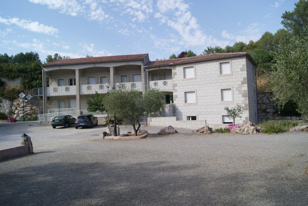 Appart'Hotel Les Rochers Auriol ภายนอก รูปภาพ