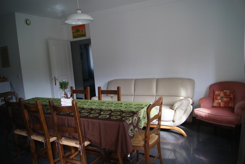 Appart'Hotel Les Rochers Auriol ภายนอก รูปภาพ