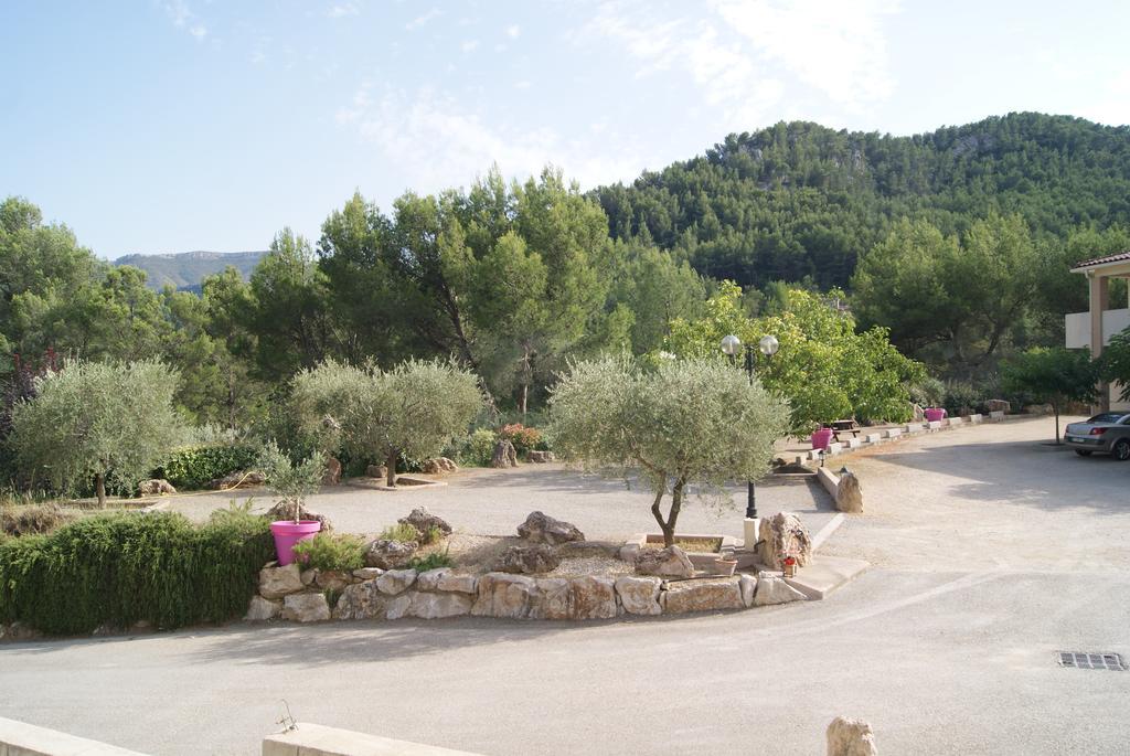 Appart'Hotel Les Rochers Auriol ภายนอก รูปภาพ